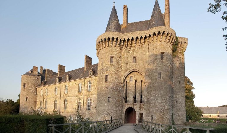 © Château de Montmuran